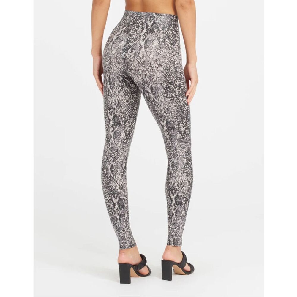 Spanx textured faux leather snakeskin shapewear S leggings